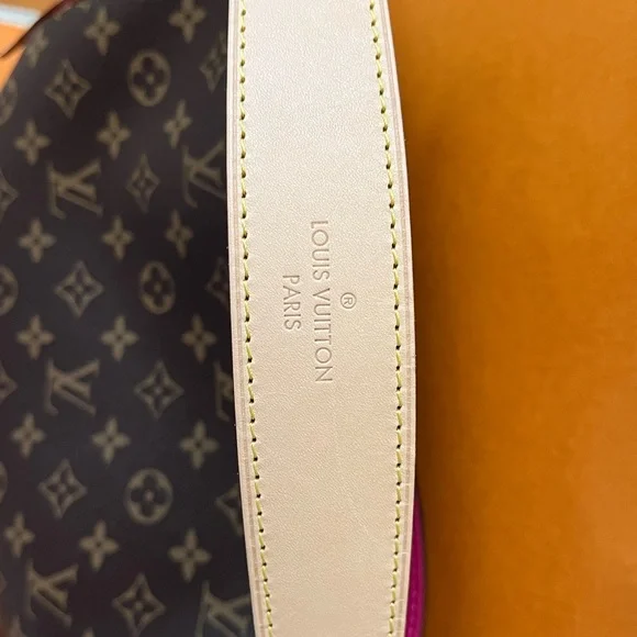 SOLD Brand New Authentic Graceful PM Monogram - Picture 7 of 16